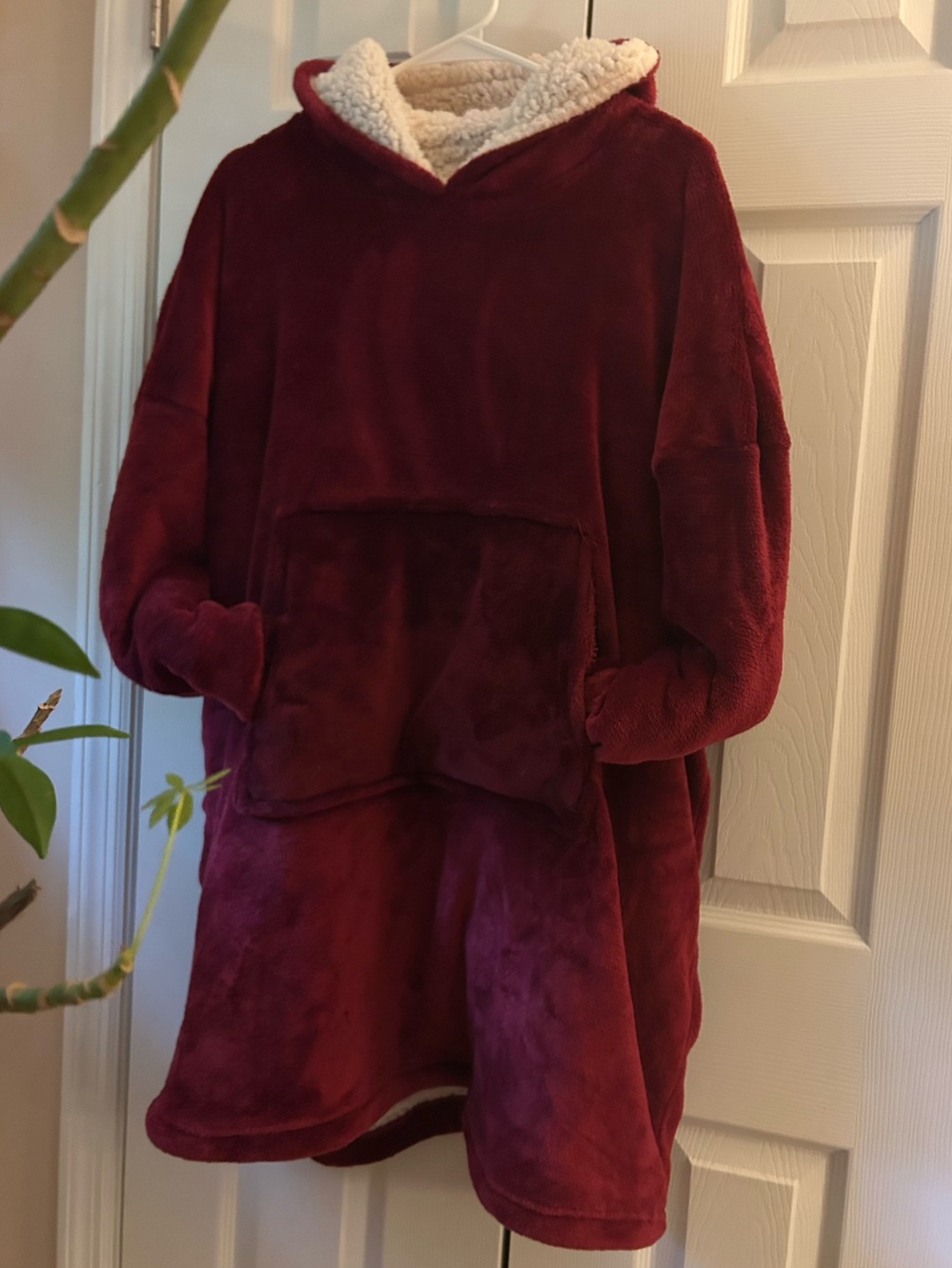 Huggle Comfy & Soft Sherpa Sweatshirt